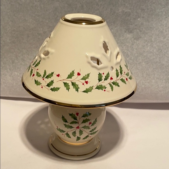 Lenox Holiday Lenox Holiday Tea Light Lamps Set Of Two Poshmark